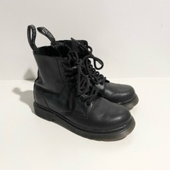Dr. Martens Pascal Mono 1460 Black Leather Zip Boots