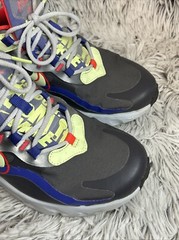 Nike Air Max 270 React GS Grey Volt Youth 6.5 Women’s 8 Colorful Running Shoes