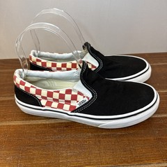VANS CLASSIC SLIP-ON BLACK/RED CHECKERBOARD LOW PROFILE KIDS SIZE 2 EUC