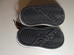 Native Jefferson Child Size 7 Gravity Grey Slip On NWT