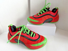 Adidas AJQ7344 Red Green Black Mesh Athletic Sneakers Unisex Kids Size 4 Lace Up