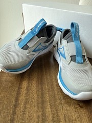 Reebok Kids/ Toddler Athletic Shoes Gray Blue Hook & Loop Size 6K best gift