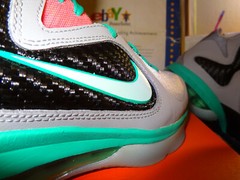 Nike Lebron 9 (GS) „Miami Vice / South Beach“ W Gr/Mnt Cndy-N Gn-Pk F 472664 006