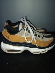 Size 4 (GS) – Nike Air Max 95 Recraft Low Wheat