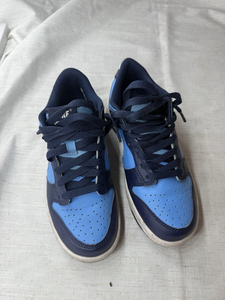 Nike Navy Blue & Light Unisex Kids Athletic Sneakers Low Top Lace Up Rubber Sole