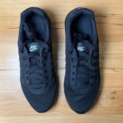 Nike Air Max Invigor GS Black Wolf Grey Youth 6Y 749572-003 NIB