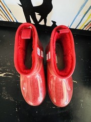 UGG Classic Clear Mini Kids Ankle Rain Boots Waterproof Red US 7 MPN 1113190