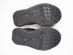 NEW Size 3.5Y Solid Black Under Armour Boys Grade School Assert 10 Shoes Kids