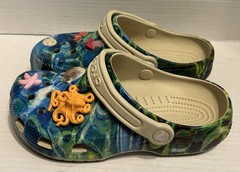 Kids Under the Sea Classic Crocs J5 With Sea Creatures