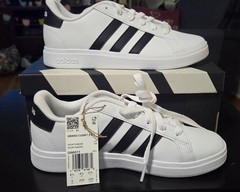 adidas Grand Court 2.0 K Unisex Kids Athletic Sneaker White/Black US 5