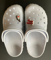 Crocs Kids Geometric Classic Clog Whitee with Hello Kitty Charms Size 5
