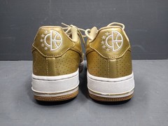 Nike Air Force 1 Low ’07 LV8 ‚Gold Shoes Youth Boys Size 7 Sneakers 820438-700