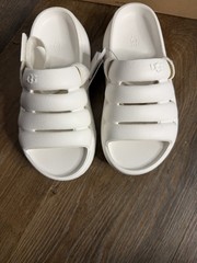 UGG SPORT YEAH Water-Resistant Slingback sandals WHITE size Kids 1 new with box