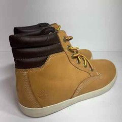 EUC Timberland Ortholite Boots Size 6.5