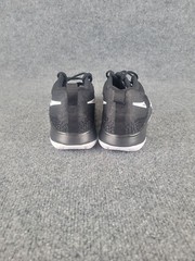 Nike Kyrie Flytrap 6 Boys Youth Size 7 Low Basketball Shoes Sneaker DQ8094-009