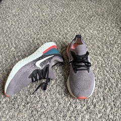 Nike Epic React Flyknit Shoes Youth 7 Gunsmoke Teal Running Sneakers