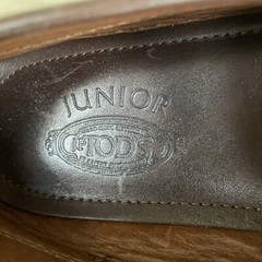 TOD’s junior designer leather penny loafers brown 35 sz 3 1/2 EUC Hand Made uni