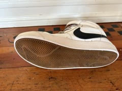 NIKE Athletic Shoe Size 2.5Y Blazer Mid 77 White Black Leather Suede High Top