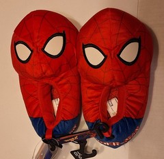 Official Licensed Marvel SpiderMan Plush House Slippers Children’s Size 9/10 NWT