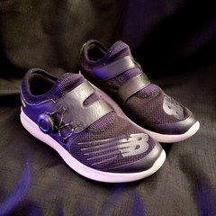 New Balance Boy’s Size 4 Fuel Core Sonic Running Shoes/Sneakers Black With Dial
