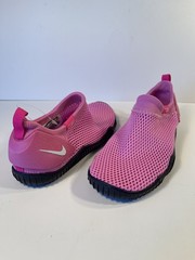 Nike Aqua Sock 360 (PS), Psychic Pink/White, 943758 603, Size 12c, Water Shoes