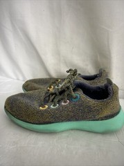 Allbirds Smallbirds Wool Runner Wowza Blue/Buoyant Mint Youth Size 1 Flaw