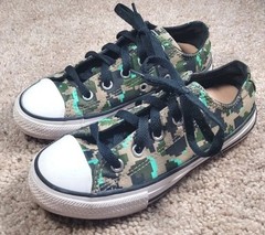CONVERSE•ALL STAR- Green Camouflage Canvas, Low.Top Athletic Sneakers-KIDS (13)