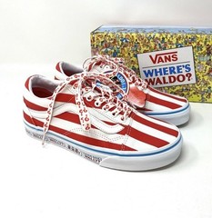 VANS Where’s Waldo Old Skool Canvas Red Child Size Sneakers VN0A3WKT3UV