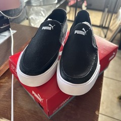 Puma Black Soft Foam Slip On Youth Size 5 1/2C