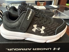 Under Armour Kids UA BPS Assert 10 AC Black/White Running Shoes (3026183-001)
