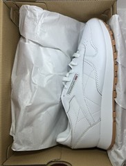 Size 7 Reebok Classic Leather Junior White Gum Bottom GZ6098