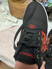 Heelys Pro 20 Prints Black Red Flame skate shoes Size 8