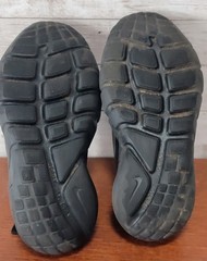 Little Kid Nike Sneakers 11C Flex Runner 2 Black DJ6040 Color Insoles Left Right