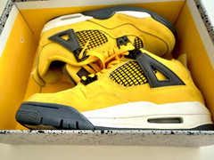 Nike Air Jordan 4 Retro Flight Lightning (GS) 5Y 408452 700