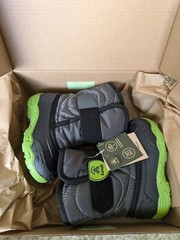 Kamik Snowbug 5 Winter Boots Charcoal/Green Toddler Size 5 Waterproof Insulated