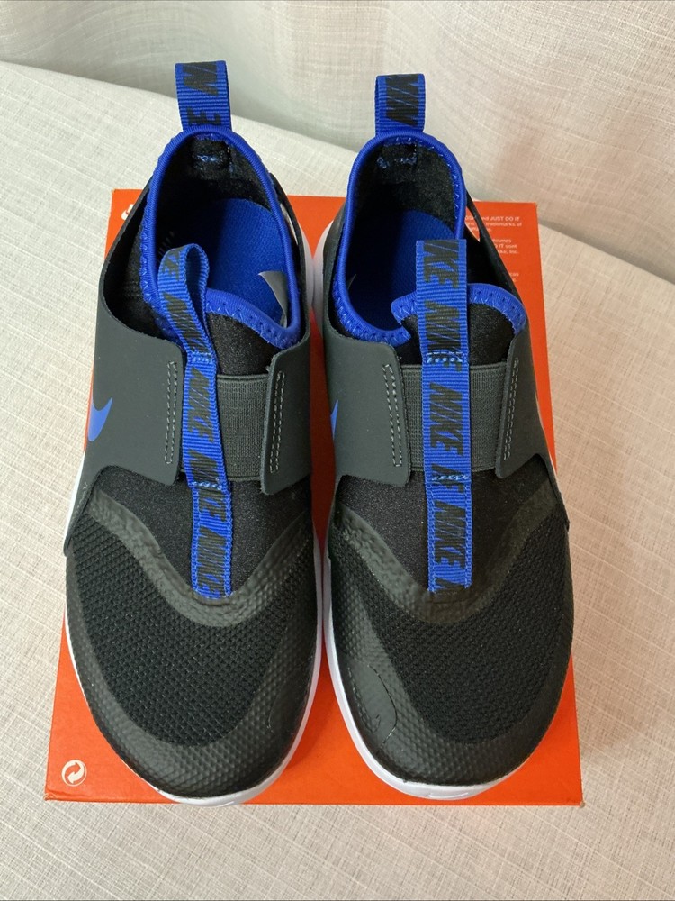 Size: 3- Nike Flex Runner PS (Little Kid) Black/ Game Royal- Dk Smoke Grey