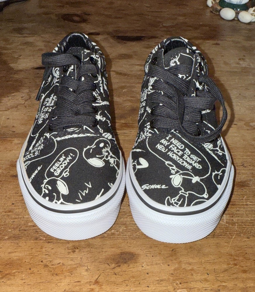VANS X Old Skool Kids Peanuts/ Snoopy Canvas 13