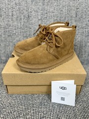 UGG Neumel II Chukka Boots Kids Size 2 Chestnut Shearling Lined New In Box