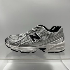 New Balance 740 Bungee Lace Sneaker Gray Black PZ740NW Kids Brand New Size 1