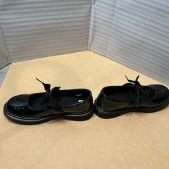 doc martens kids size 4