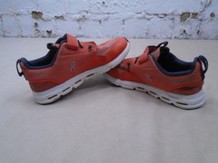 On Cloud Play – Flame / White – 3KD11431204 Big Kids Size 3Y Running Shoes