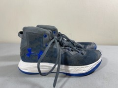 UNDER ARMOUR KIDS GRAY & BLUE LIGHTNING 3000389-100 BASKETBALL SHOES BIG KID 3.5