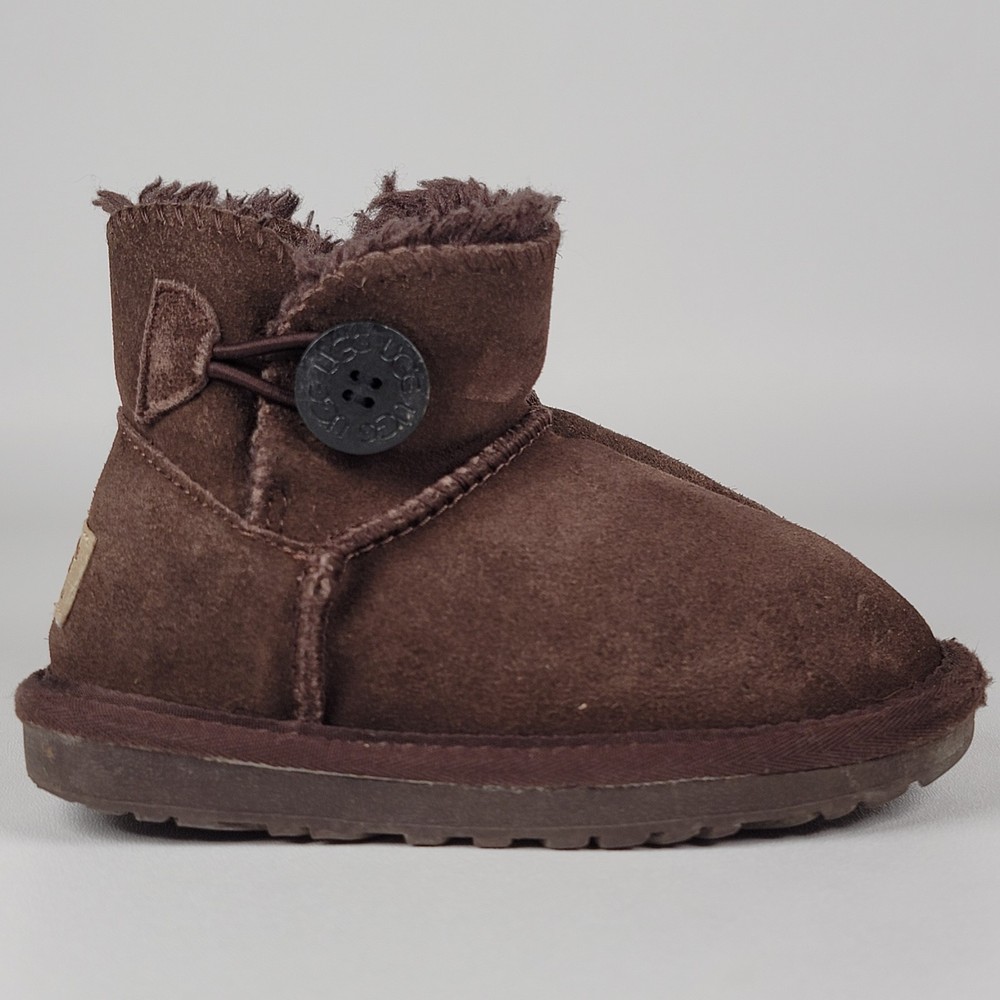 UGG Brown Bailey Button II Boot Size 27/10