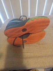 Nike Better World Youth Sneakers Size 6Y Pre Owned