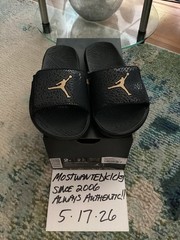 DS 2018 Nike Air Jordan Hydro 7 V2 Black & Metallic Gold Slide Preschool Sz 2Y