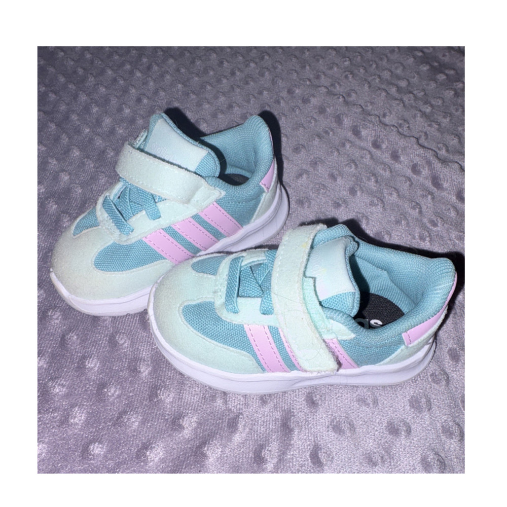 adidas Kids Light Blue Pink Mesh Sneakers 5K Hook & Loop Comfort Breathable