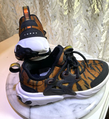Nike React Presto Premium Tiger Print 3Y Shoes Magma Orange-White-Black CU8429