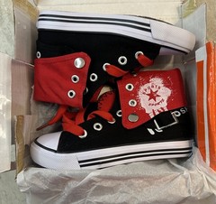 Collection’O High Top Canvas Sneakers Black/Red Unisex Kids Size 8 Model 30113