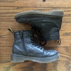 Doc Martens 1460J Black Leather Combat Boots Unisex Black Size 1