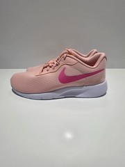 Nike Tanjun EasyOn Athletic Sneakers Running Trainers Big kids New Size 7Y Pink